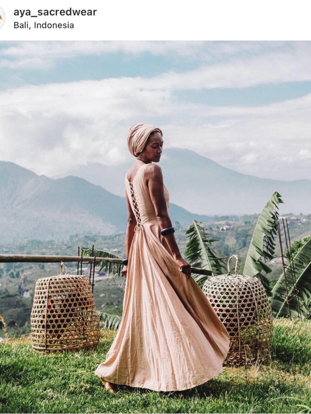 Aya sacred wear Lace-Up Back Maxi Dress